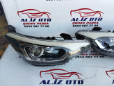 Hyundai i20 sağ ön far