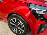 Oto Çıkma Parça / Renault / Clio / Kaporta & Karoser / Sağ Ön Çamurluk / Çıkma Parça 