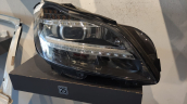 Oto Çıkma Parça / Mercedes / CLS / Far & Stop / Sağ Ön Far / Çıkma Parça 