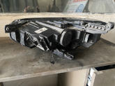 Oto Çıkma Parça / Volkswagen / Passat / Far & Stop / Sağ Ön Far / Çıkma Parça 