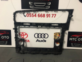 Oto Çıkma Parça / Volkswagen / Golf / Teyp / Teyp Çerçevesi / Çıkma Parça 