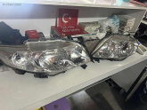 Oto Çıkma Parça / Toyota / Corolla / Far & Stop / Sağ Ön Far / Çıkma Parça 
