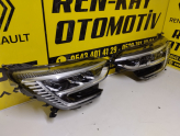 Oto Çıkma Parça / Renault / Megane / Far & Stop / Sağ Ön Far / Çıkma Parça 