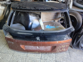 Peugeot 3008 arka bagaj kapağı