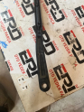 Renault Clio IV ön cam silecek kolu W000031034