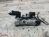 Oto Çıkma Parça / Volkswagen / Passat / Direksiyon / Direksiyon Kolon Kilidi / Çıkma Parça 