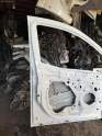 Oto Çıkma Parça / Ford / Tourneo Custom / Kaporta & Karoser / Sol Ön Kapı / Çıkma Parça 