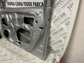 Oto Çıkma Parça / Toyota / Corolla / Kaporta & Karoser / Sağ Ön Kapı / Çıkma Parça 