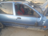Ford Fiesta Sağ ön kapı flair