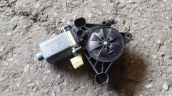 Oto Çıkma Parça / Volkswagen / Golf / Oto Cam / Cam Motoru / Çıkma Parça 