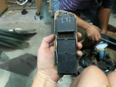 Oto Çıkma Parça / Nissan / Maxima / Oto Cam / Cam Düğmesi / Çıkma Parça 