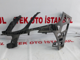 Mercedes E 212 BRAKET ÖN TAMPON SOL BRAKETİ A2128852165