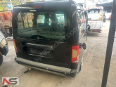 Oto Çıkma Parça / Ford / Tourneo Connect / Kaporta & Karoser / Sağ Ön Çamurluk / Çıkma Parça 