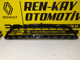 622547116R RENAULT TRAFİC 3 ÖN TAMPON ORTA IZGARA ORJ RENKAY