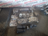 Oto Çıkma Parça / Peugeot / 504 / Kaporta & Karoser / Kapı Kilidi / Çıkma Parça 