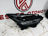 Oto Çıkma Parça / Toyota / C-HR Hybrid / Far & Stop / Sağ Ön Far / Çıkma Parça 