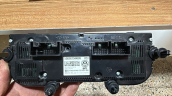 Oto Çıkma Parça / Volkswagen / Passat / Klima / Kontrol Paneli / Çıkma Parça 
