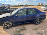 Fiat  Siena.  Sol arka kapı