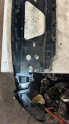 Oto Çıkma Parça / Land Rover / Range Rover / Radyatör / Radyatör Ayağı / Çıkma Parça 