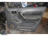 TOYOTA RAV4 2002 ÇIKMA SAĞ ÖN KAPI DÖŞEMESİ