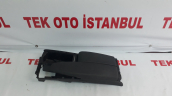 Oto Çıkma Parça / Mercedes / E Serisi / Koltuk & Döşeme / Orta Konsol / Çıkma Parça 
