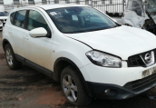 Nissan Qashqai J10 Sağ Ön Kapı Parçaları - Mil Oto Çıkma