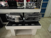 Oto Çıkma Parça / Volkswagen / Tiguan / Far & Stop / Sağ Ön Far / Çıkma Parça 