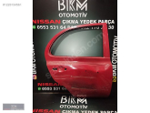 Nissan Micra Sağ Arka Kapı