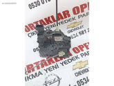 Opel Corsa D Ön kapı kilidi