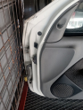 Oto Çıkma Parça / Renault / Clio / Kaporta & Karoser / Sağ Ön Kapı / Çıkma Parça 