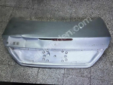 MERCEDES E SERİSİ 211 KASA BAGAJ KAPAĞI