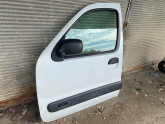 Oto Çıkma Parça / Renault / Kangoo / Kaporta & Karoser / Sol Ön Kapı / Çıkma Parça 