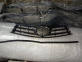 Toyota Corolla ön panjur 13-16 krom