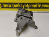 Oto Çıkma Parça / Renault / Symbol / Motor / Takozu & Kulağı / Çıkma Parça 