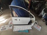 Oto Çıkma Parça / Ford / Focus / Kaporta & Karoser / Sağ Ön Kapı / Çıkma Parça 