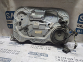 Oto Çıkma Parça / Ford / Focus / Oto Cam / Cam Krikosu / Çıkma Parça 