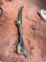Oto Çıkma Parça / Citroen / Saxo / Oto Cam / Ön Cam Izgarası / Çıkma Parça 