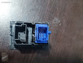 Oto Çıkma Parça / Volkswagen / Golf / Elektrik / Dörtlü Flaşör Düğmesi / Sıfır Parça 