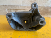 Oto Çıkma Parça / Volkswagen / Passat / Şanzıman / Şanzıman Takozu / Çıkma Parça 