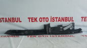 BMW G30 BAKALİT ÇAMURLUK ÜST BAKALİTİ 51767249606