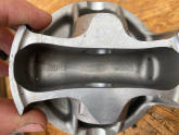 Oto Çıkma Parça / Maserati / Granturismo / Motor / Piston / Çıkma Parça 