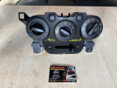 Oto Çıkma Parça / Mazda / 2 / Kalorifer / Kontrol Paneli / Çıkma Parça 