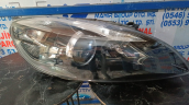 Oto Çıkma Parça / Volvo / V40 / Far & Stop / Sağ Ön Far / Çıkma Parça 
