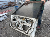 Oto Çıkma Parça / Mazda / 121 / Kaporta & Karoser / Sağ Ön Kapı / Çıkma Parça 