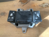 Oto Çıkma Parça / Audi / A3 / Motor / Takozu & Kulağı / Sıfır Parça 