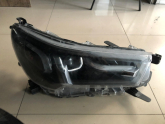 TOYOTA HİLUX LEDLİ MERCEKLİ SAĞ FAR