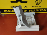 Oto Çıkma Parça / Renault / Clio / Kaporta & Karoser / Sağ Şasi / Çıkma Parça 