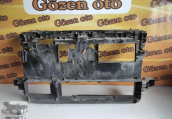 Oto Çıkma Parça / Renault / Megane / Kaporta & Karoser / Ön Panel / Çıkma Parça 