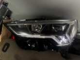 AUDİ Q3 SOL ORJİNAL HATASIZ FAR