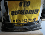 Oto Çıkma Parça / Mercedes / Vito / Oto Cam / Ön Cam Izgarası / Çıkma Parça 